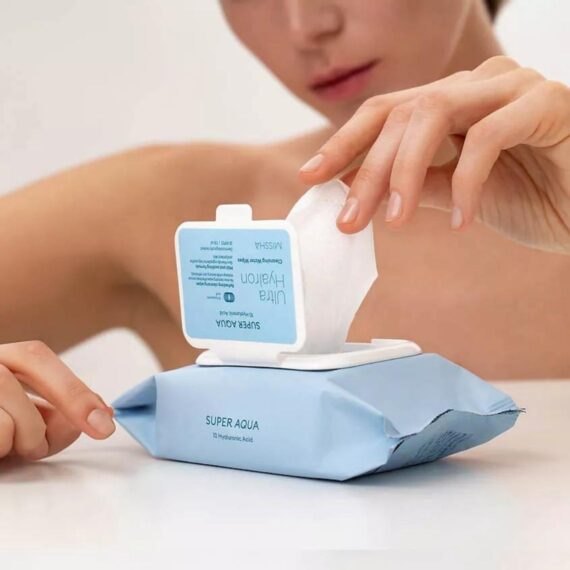 SUPER AQUA Ultra Hyalon Cleansing Water Wipes – Čistící ubrousky 30 ks