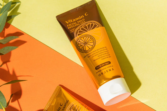ORJENA Vitamin C Facial Mild Peeling Gel - rozjasňující čistící peelingový gel s vitamínem C, 180ml