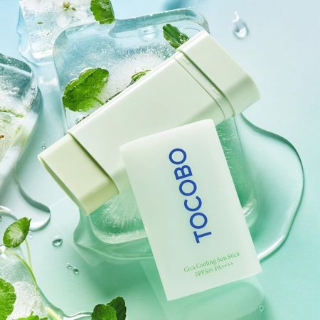 TOCOBO Cica Cooling Sun Stick 18g - Zklidňující SPF tyčinka s pupečníkem asijským