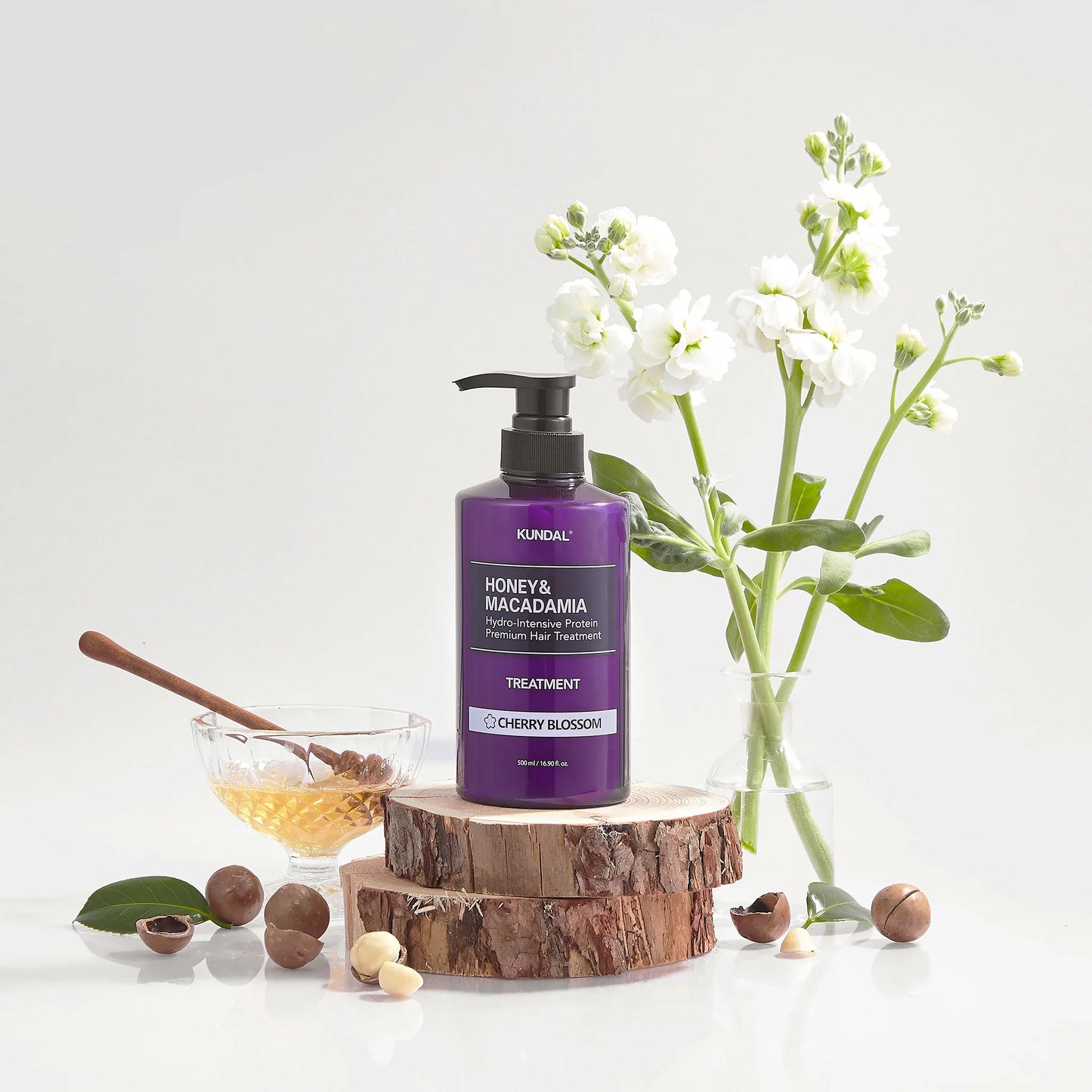 KUNDAL Honey & Macadamia Treatment (Amber Vanilla) 500ml - intenzivní proteinová kůra na vlasy