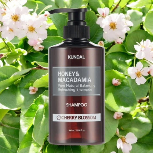 KUNDAL Honey & Macadamia Pure Natural Shampoo (Cherry Blossom) 500ml- přírodní vlasový šampón na suché a poškozené vlasy