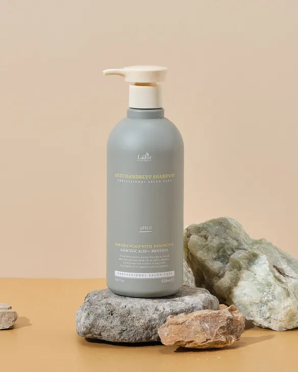 LADOR Anti-Dandruff Shampoo  530ml - vlasový šampón proti lupům