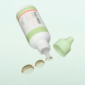 A'PIEU The Pure Tea Tree Essence  50 ml Pleťová esence s tea tree