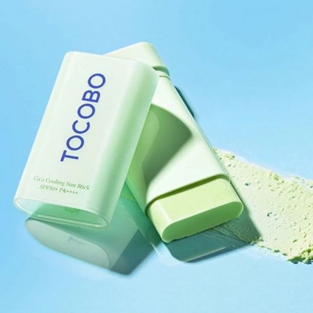 TOCOBO Cica Cooling Sun Stick 18g - Zklidňující SPF tyčinka s pupečníkem asijským