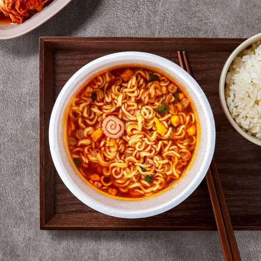 NONGSHIM BIG BOWL Pálivá polévka s nudlemi 100g
